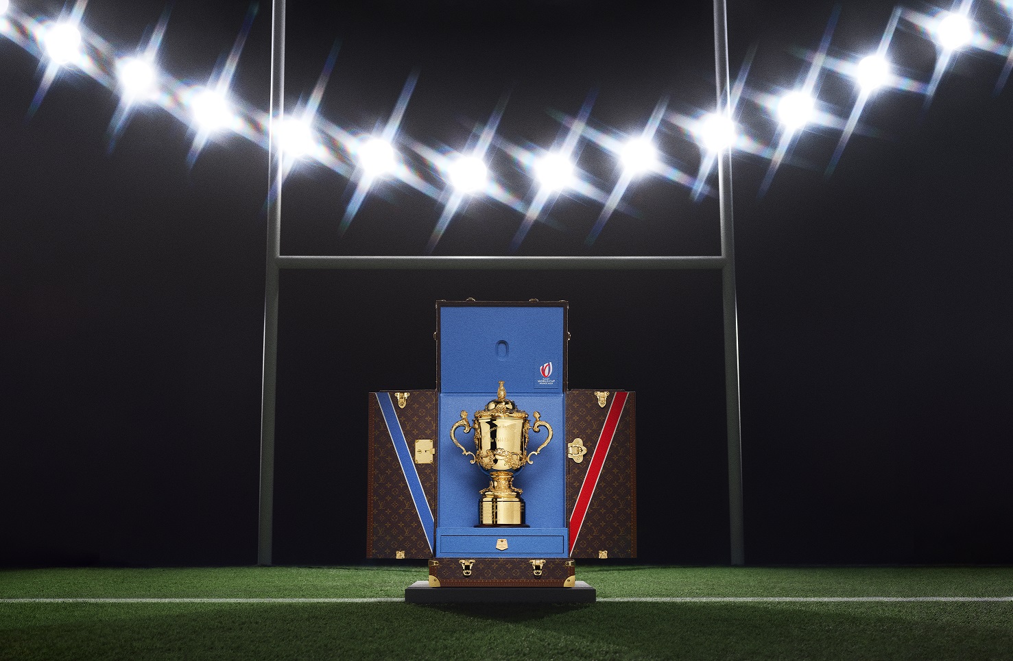 louis vuitton - rugby world cup 2023 trophy case trunk